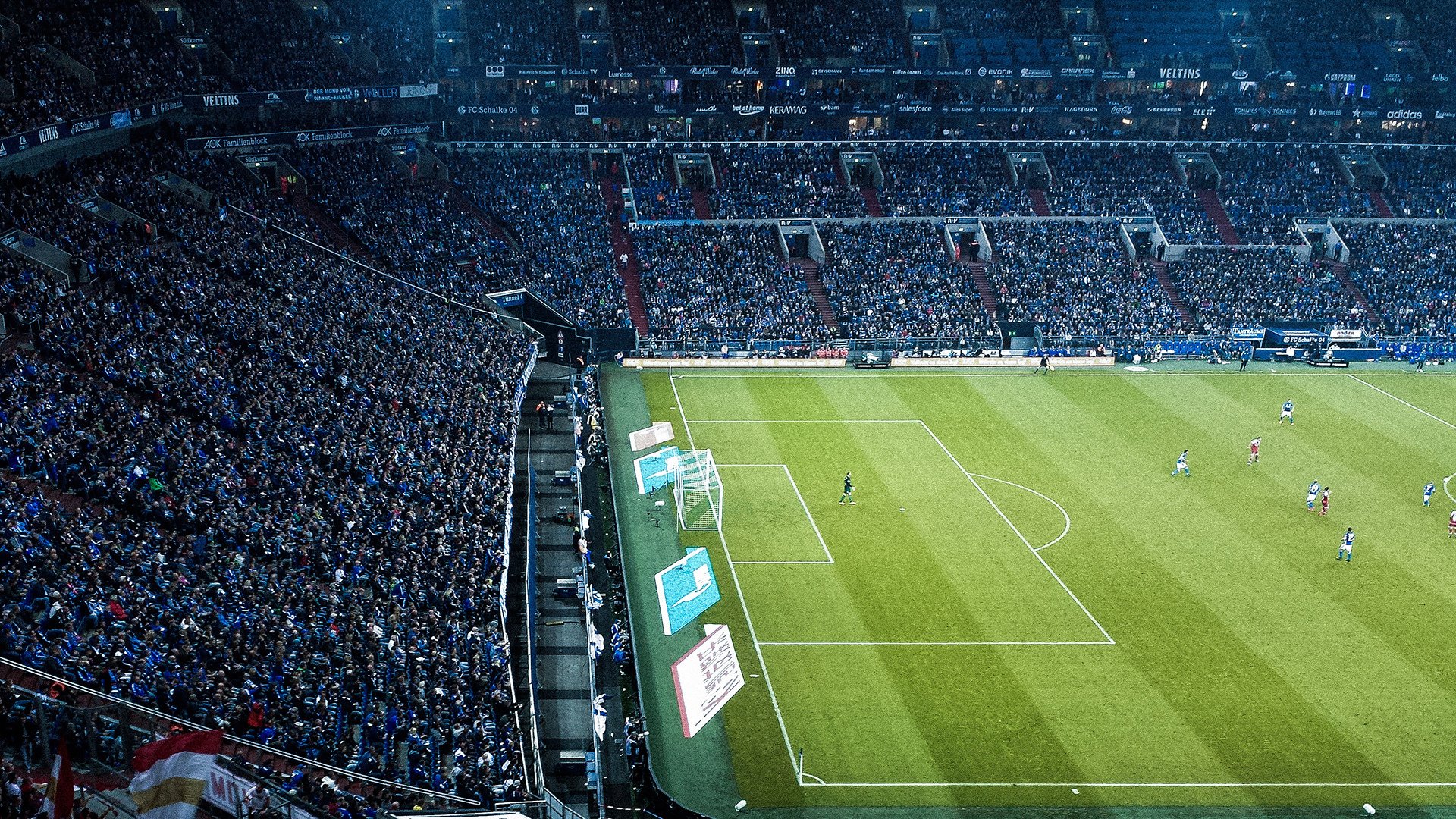 爱游戏全站注册-全国青少年足球比赛实现“智慧裁判+云端直播”，行业迈入新时代